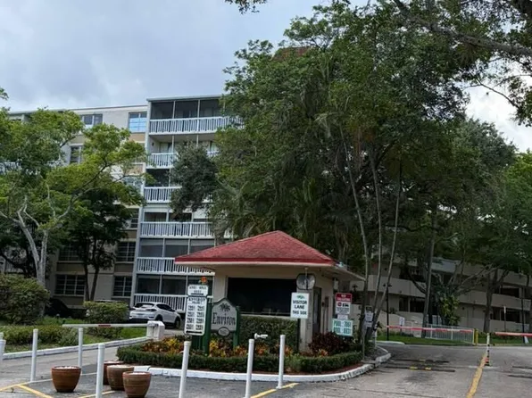 7011 Environ Boulevard #210, Lauderhill, FL 33319