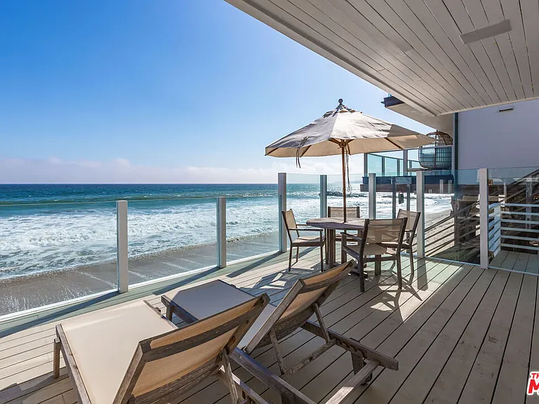 25212 Malibu Rd — Photo 13