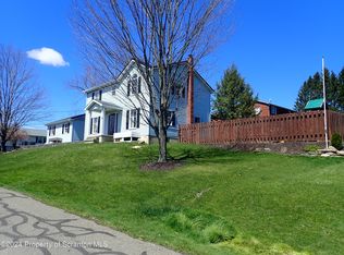 15 Bowen St, Montrose, PA 18801