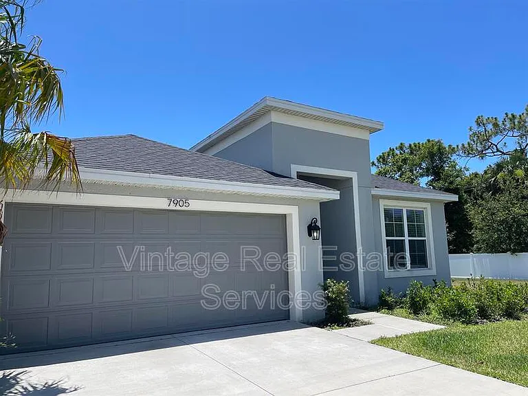 7905 Silver Clover Ct — Photo 2