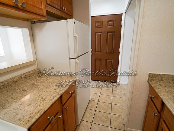 2nd image of 1036 S Buena Vista Dr