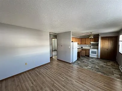 4620 Vasey Ave #2 — Photo 4