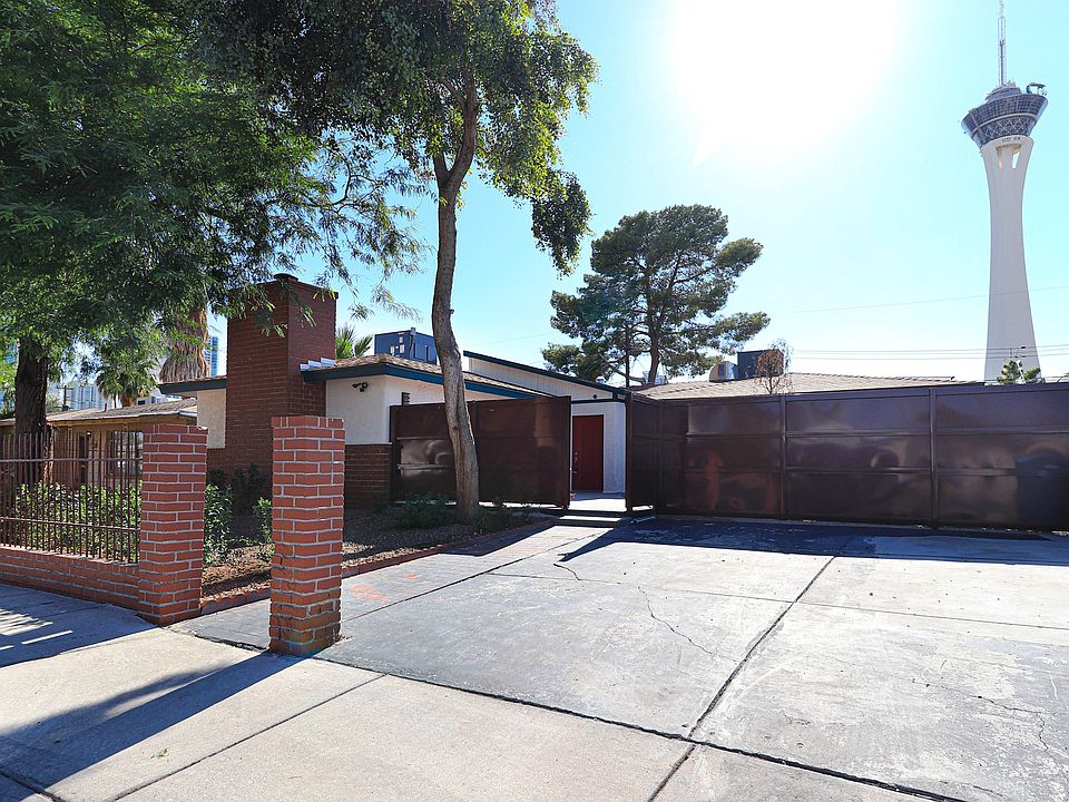 1st image of 2100 Santa Ynez Dr