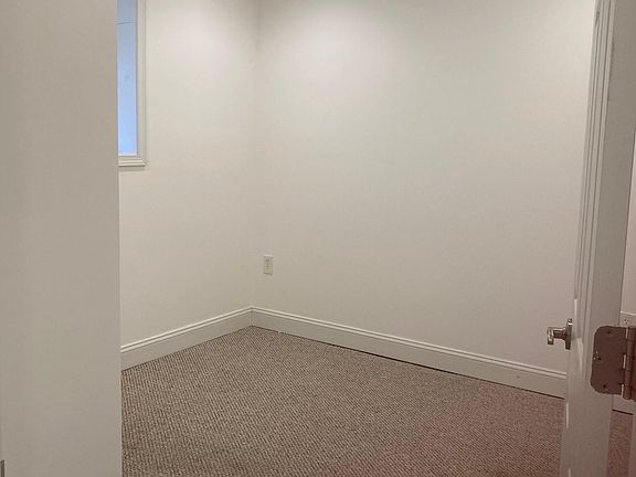 Bedroom - unfurnished