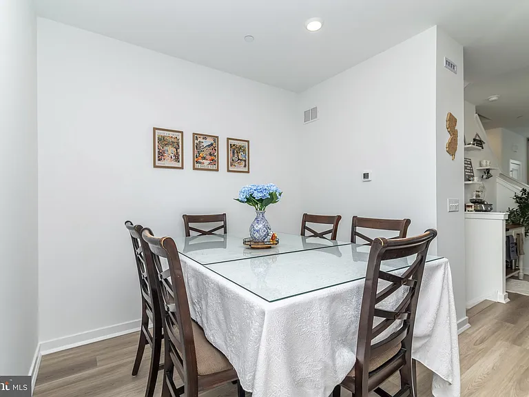41 Barnes Way — Photo 15
