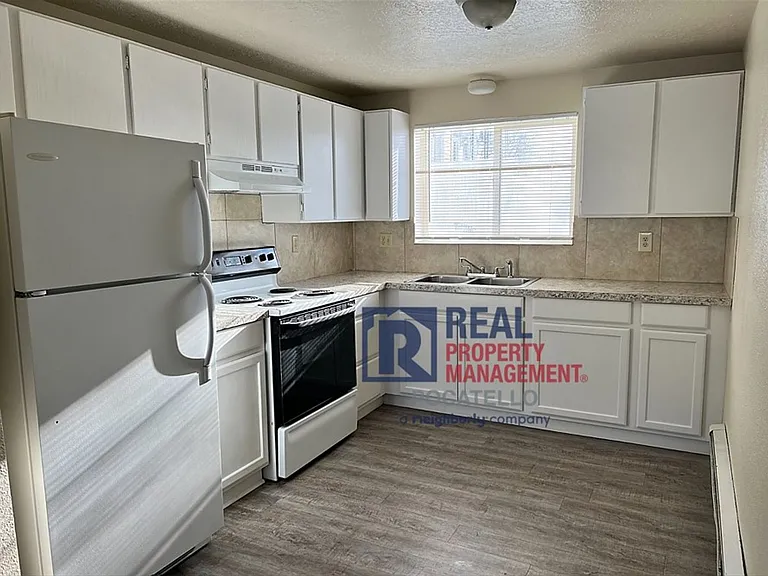 1234 S 2nd Ave — Photo 2