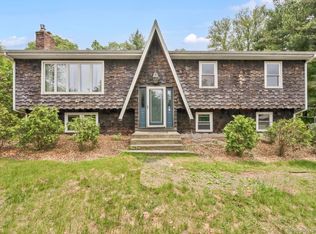 18 Robbie Rd, Moodus, CT 06469