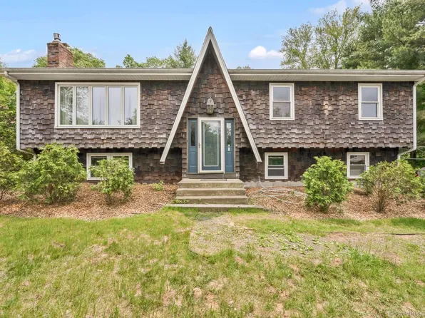 18 Robbie Road, East Haddam, CT 06469