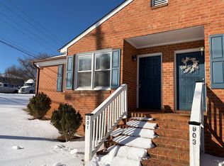 901-903 Old Graves Mill Rd #901, Lynchburg, VA 24502