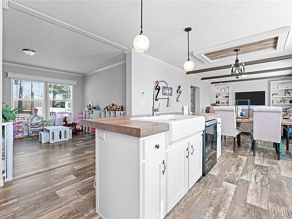 3rd image of 12368 Elrod Rd