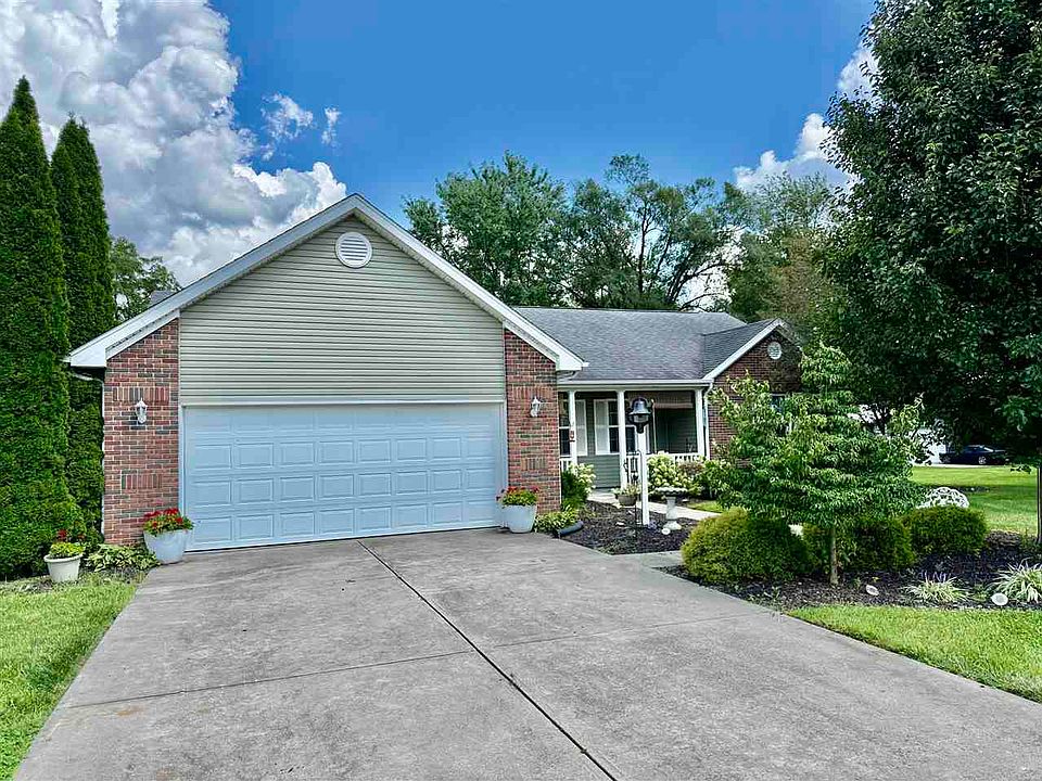 1st image of 1295 Sycamore Ln