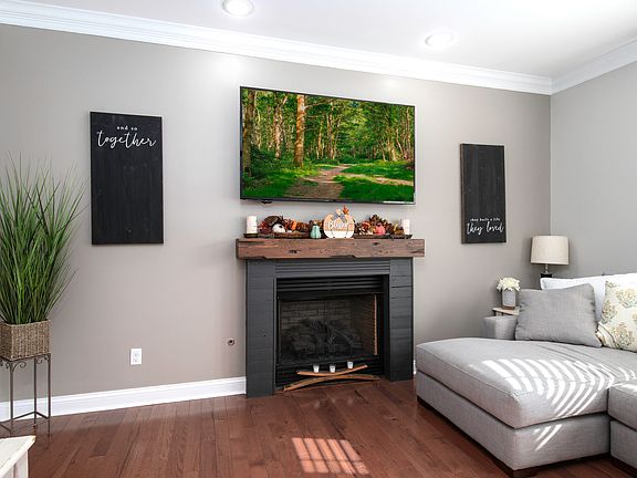 5th image of 1008 Rose Ridge Rd