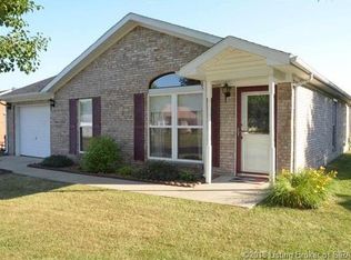 561 S Susan Way, Pekin, IN 47165