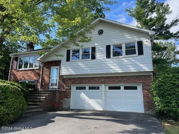 1144 Hendrickson Avenue, Schenectady, NY 12309