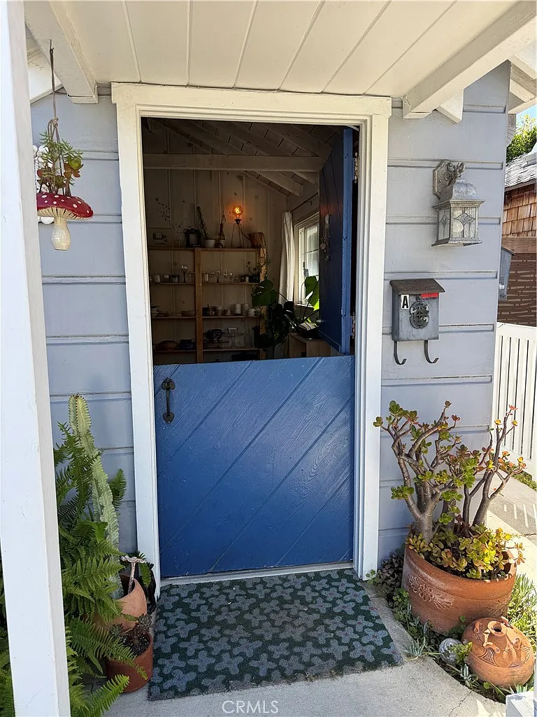 1 bed, 500 sqft, $3,200 — Photo 1