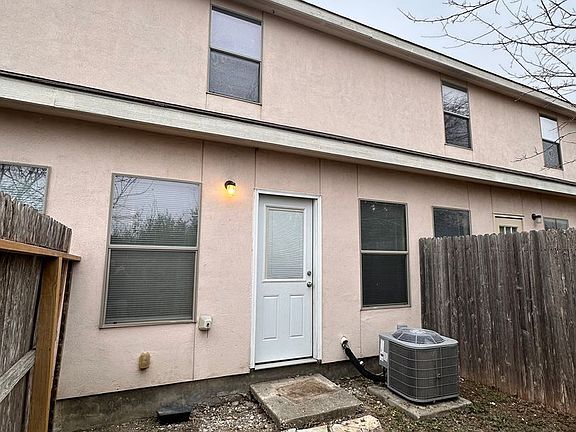 4th image of 10718 Mathom Lndg APT 3