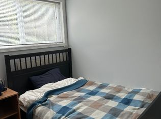 2296 Hazelton Pl #1A, Saanich, BC V8N5C3