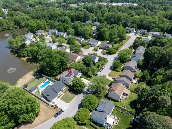 219 Silver Fox Trace, Yorktown, VA 23693