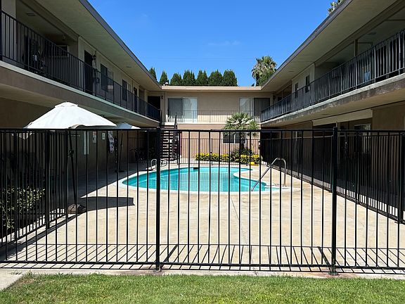 5th image of 1776 W Sumac Ln #20