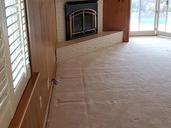 4th image of 1243 S Avena Ave