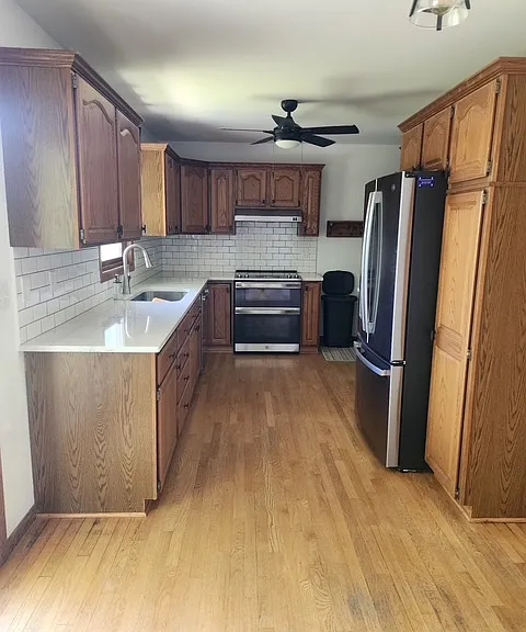 1114 Duck Creek Dr — Photo 6