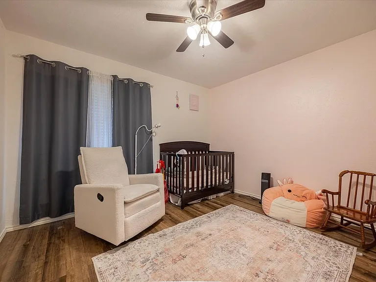 1405 Ivywood Dr — Photo 8