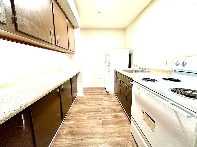 5665 McClelland Dr — Photo 12