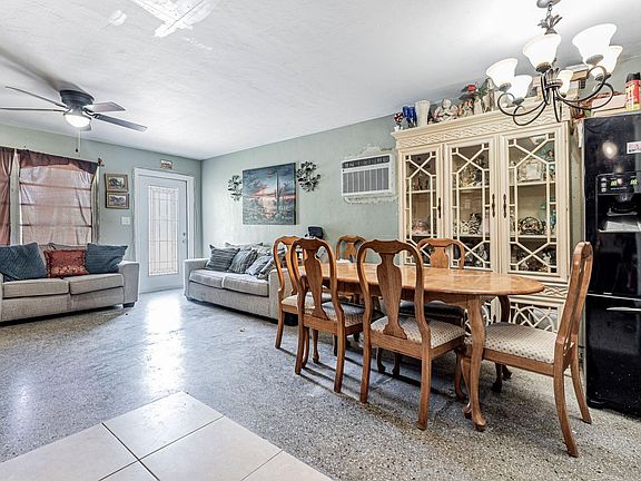 5th image of 820 Snowden Drive