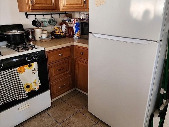 5th image of 7026 Sawtooth Dr