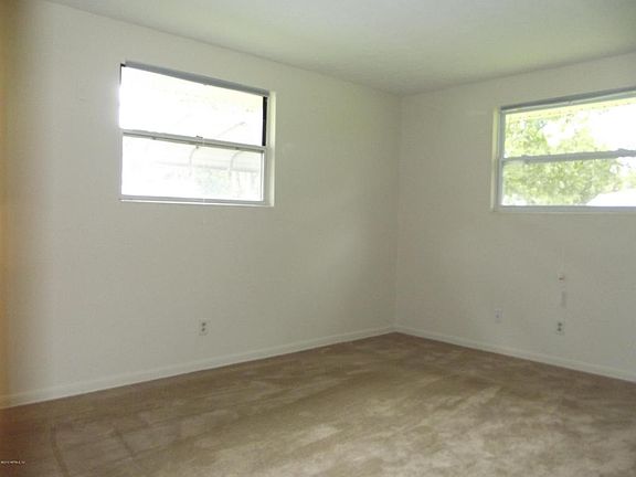 5th image of 5616 Maxine Dr