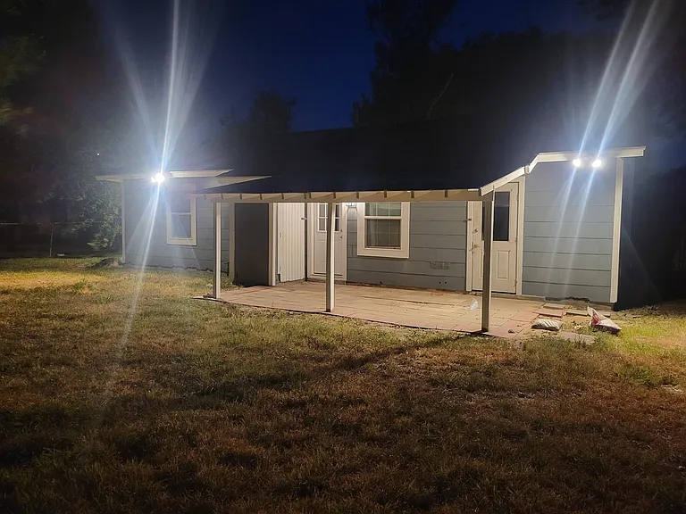 1504 Bowie Dr — Photo 16