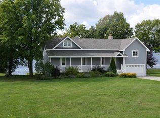722 Maquam Shore Rd, Swanton, VT 05488