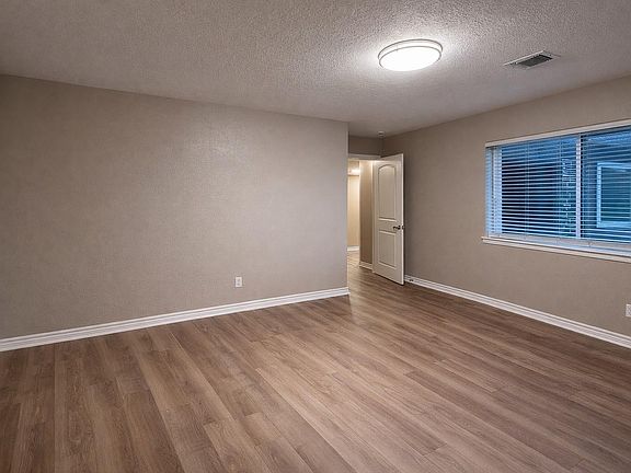 5th image of 3618 Raindrops Rd