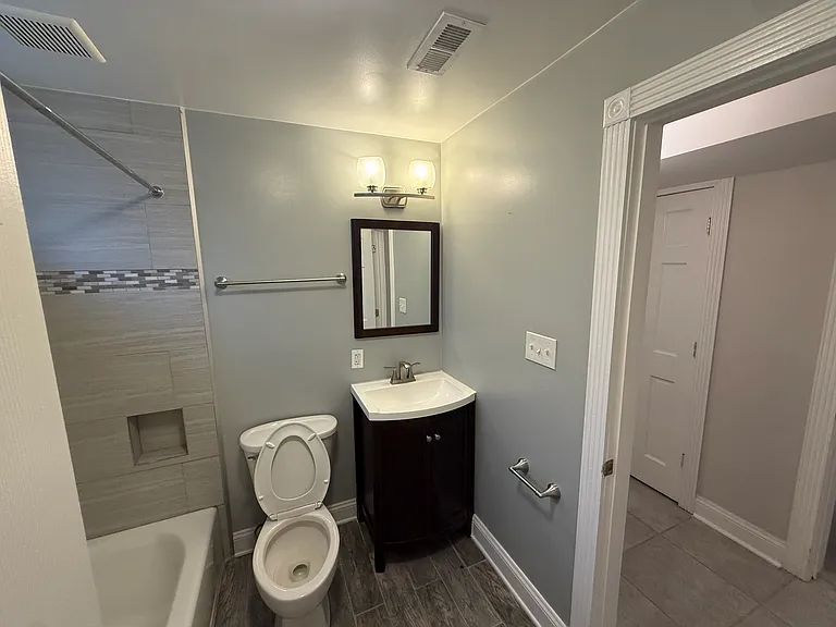 28 Walnut St NW — Photo 32