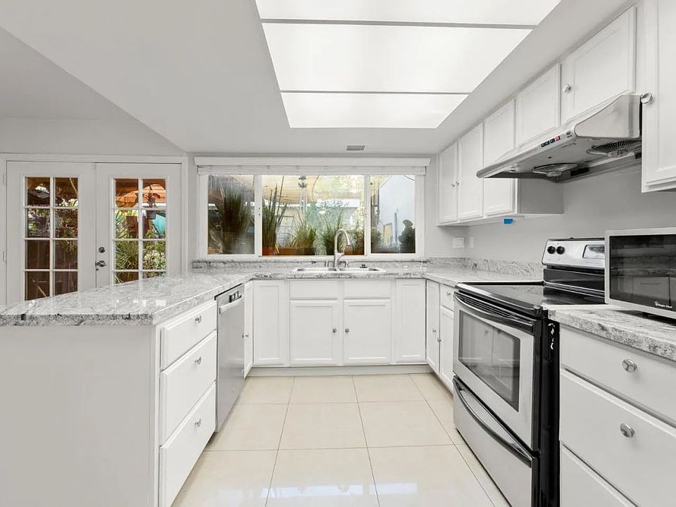 1st image of 7108 Coral Gables Cir