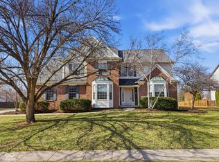 319 W Columbine Ln, Westfield, IN 46074
