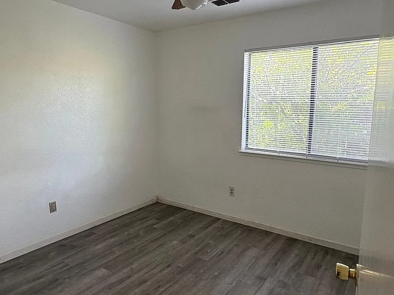 8115 Point Loma Way — Photo 10