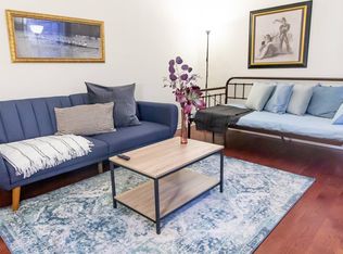 127 N 20th St #2R, Philadelphia, PA 19103