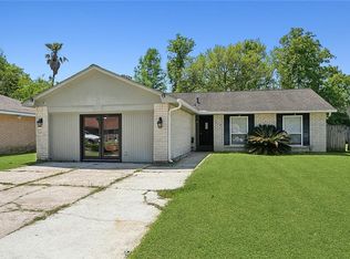 117 Foxbriar Ct, Slidell, LA 70461