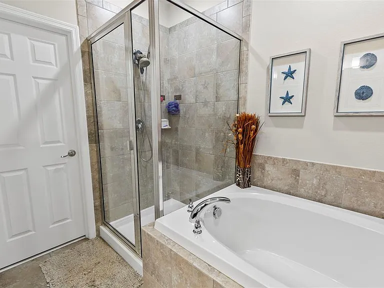 2872 Grand Kemerton Pl — Photo 26