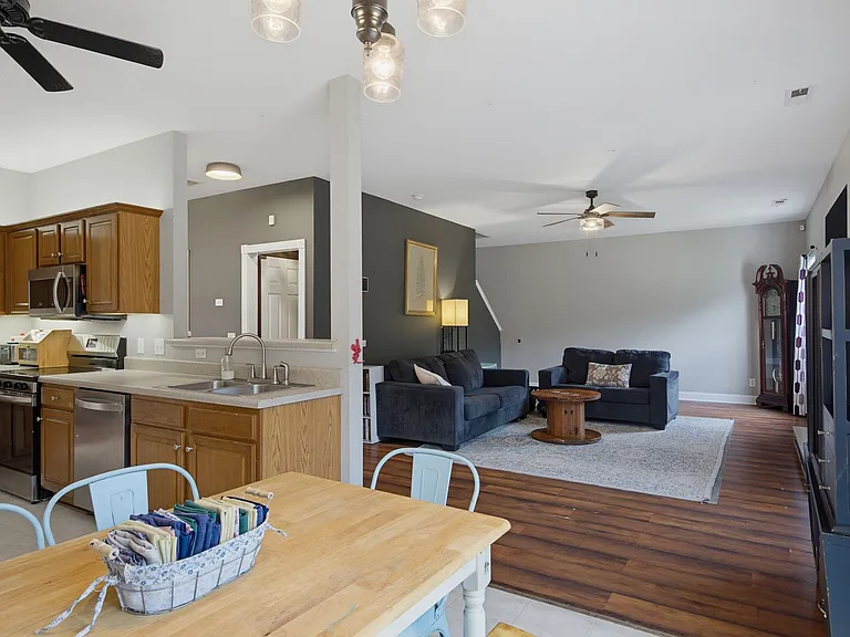 108 Willard Way — Photo 20
