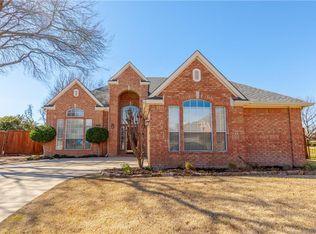 502 Palm Desert Dr, Garland, TX 75044