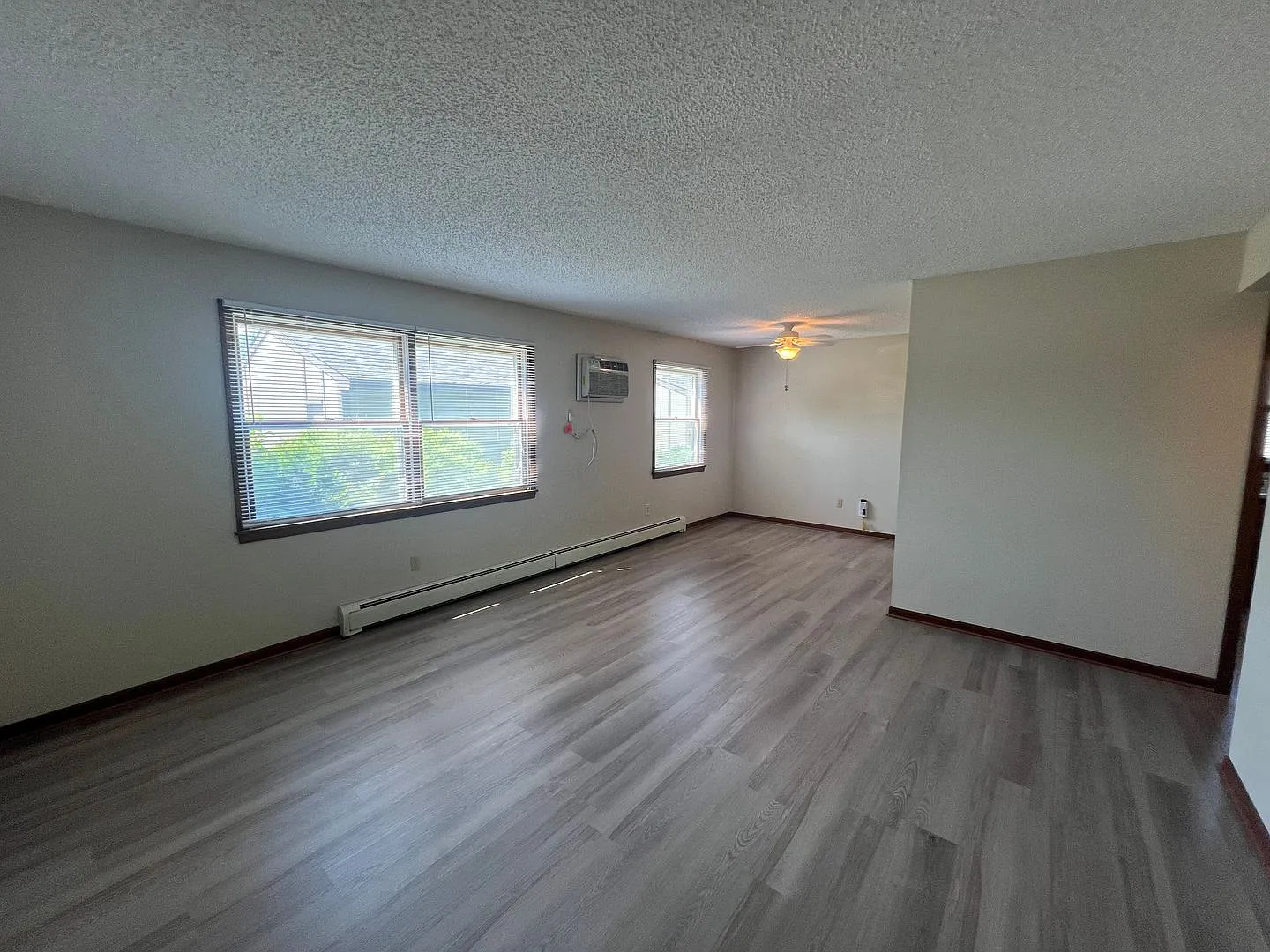 Fully Renovated Lower Level 2-bed, 1-bath Apartment with a Garage Stall! — Photo 2