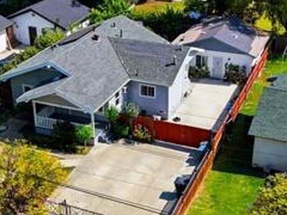 4th image of 270 Del Monte St
