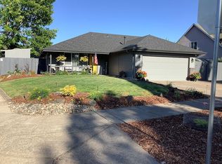 1017 S 7th St, Independence, OR 97351