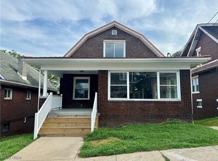121 Pikeview Rd, Weirton, WV 26062