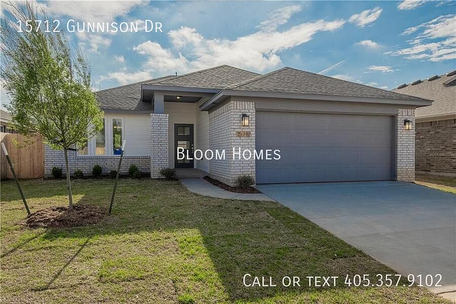 1st image of 15712 Gunnison Dr