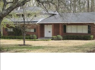 2046 Fenwood Ter, Yazoo City, MS 39194