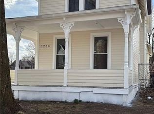 1234 E 61st St, Cleveland, OH 44103