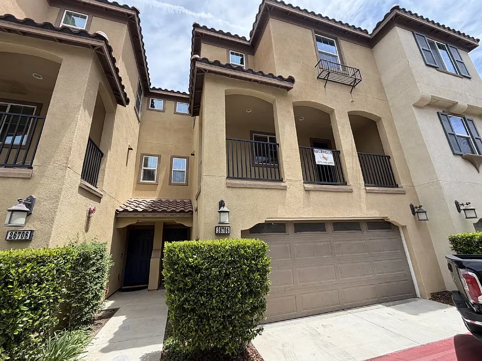 26706 Lexington Ln